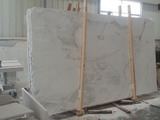 volakas white marble slabs